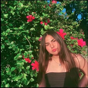 Meet your Posher, Melina